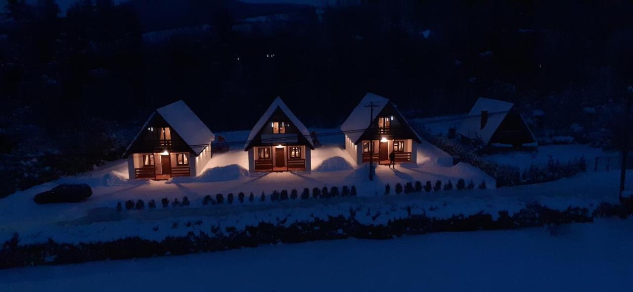 Domki Pod Czarnym Groniem Villa Rzyki Exterior foto